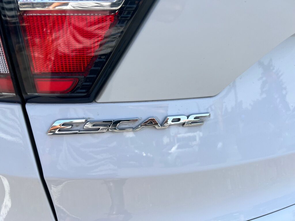 2018 FORD ESCAPE S Des Moines WA