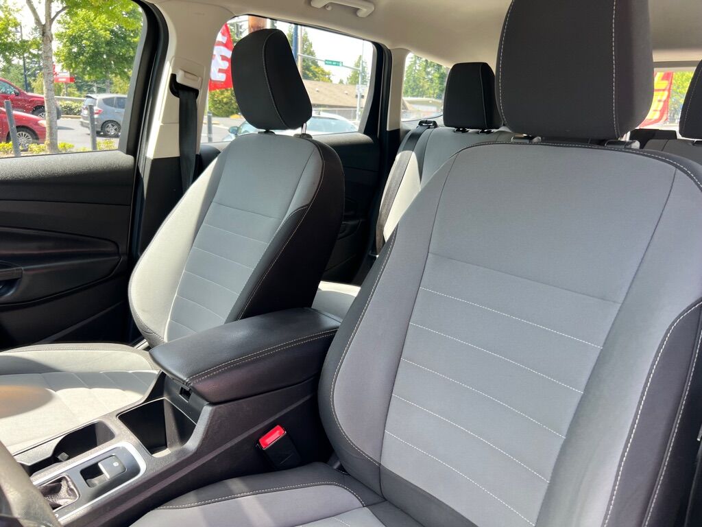 2018 FORD ESCAPE S Des Moines WA