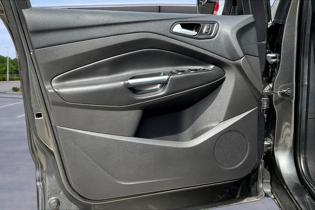 2018 FORD ESCAPE SE Houston TX