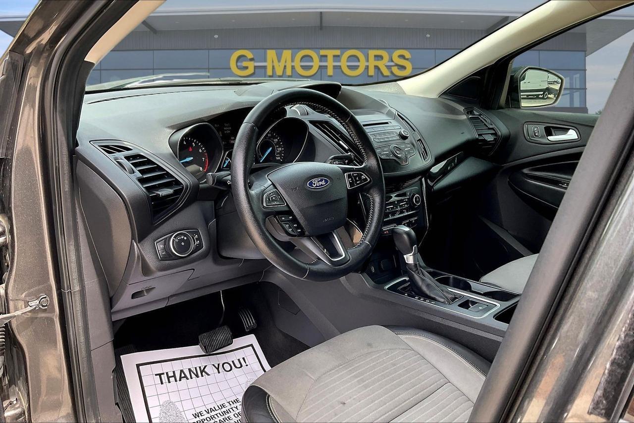 2018 FORD ESCAPE SE Houston TX