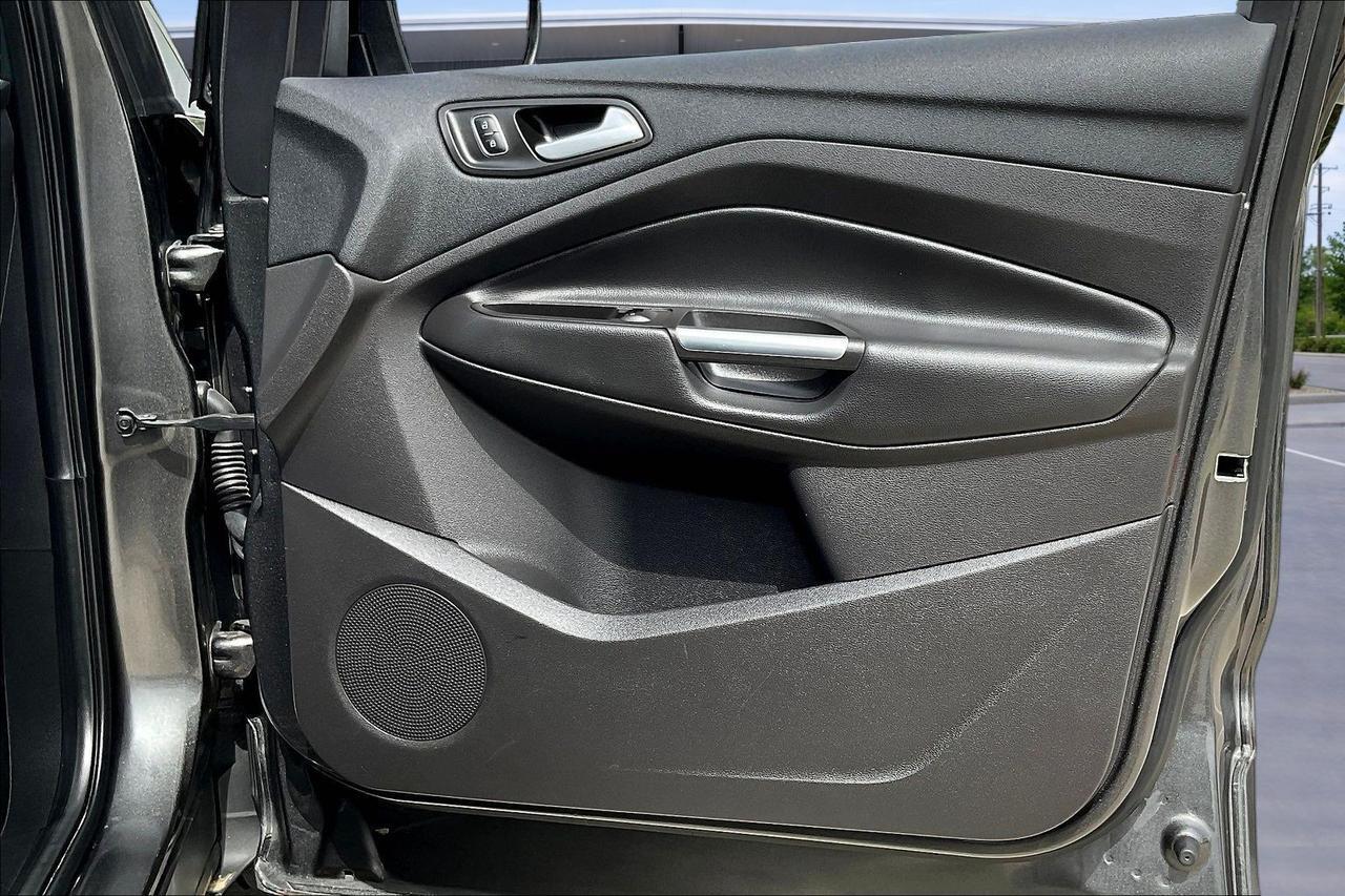 2018 FORD ESCAPE SE Houston TX