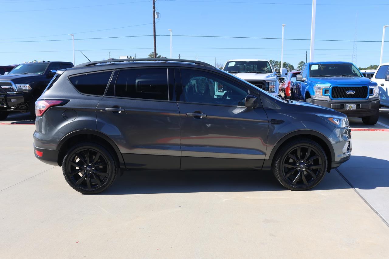 2018 FORD ESCAPE SE Houston TX