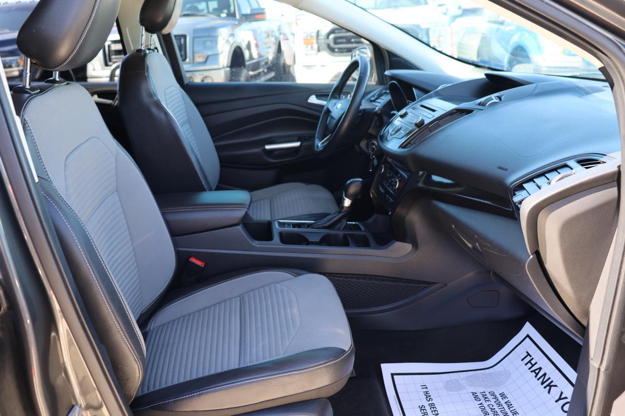 2018 FORD ESCAPE SE Houston TX