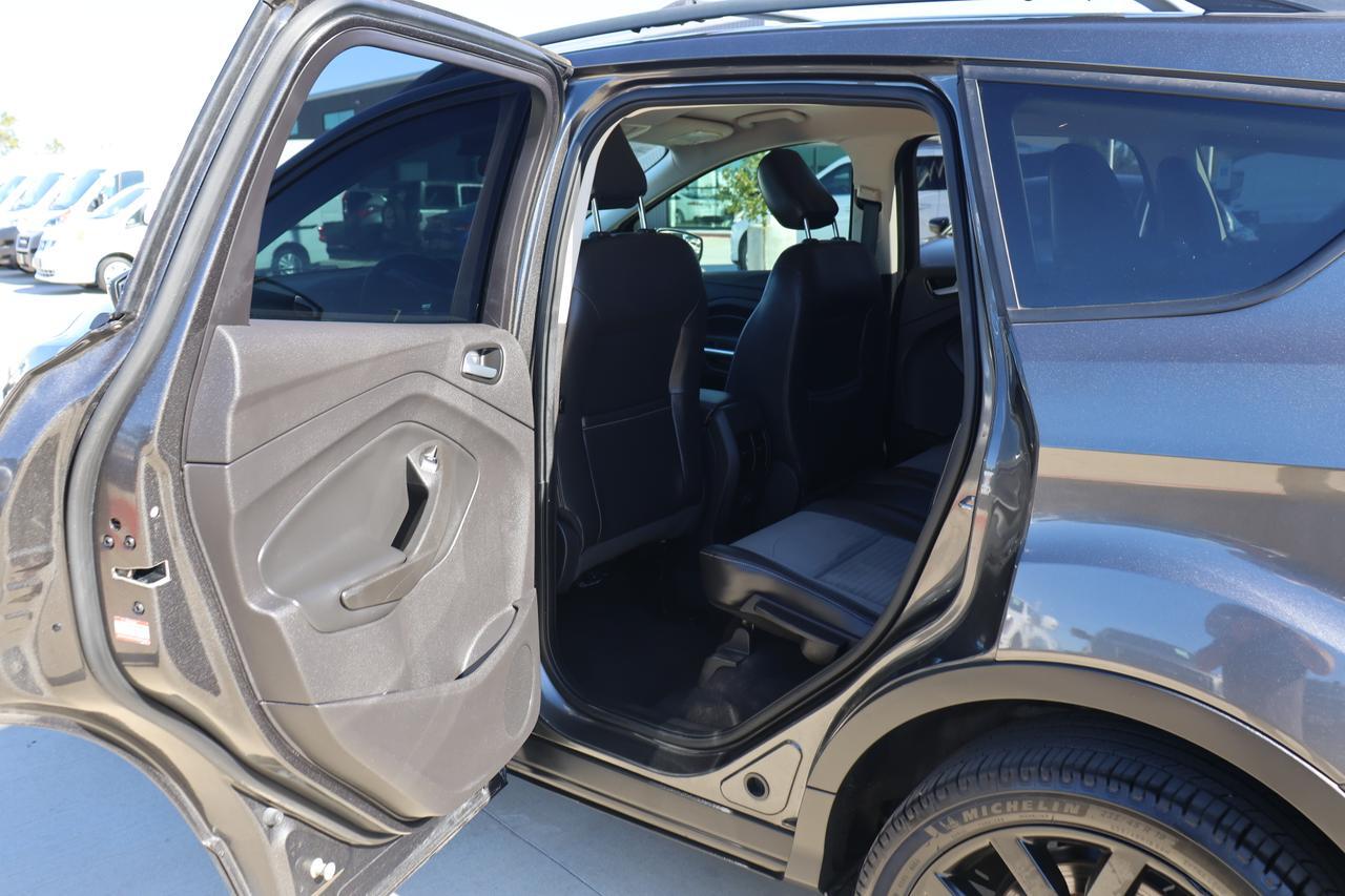 2018 FORD ESCAPE SE Houston TX