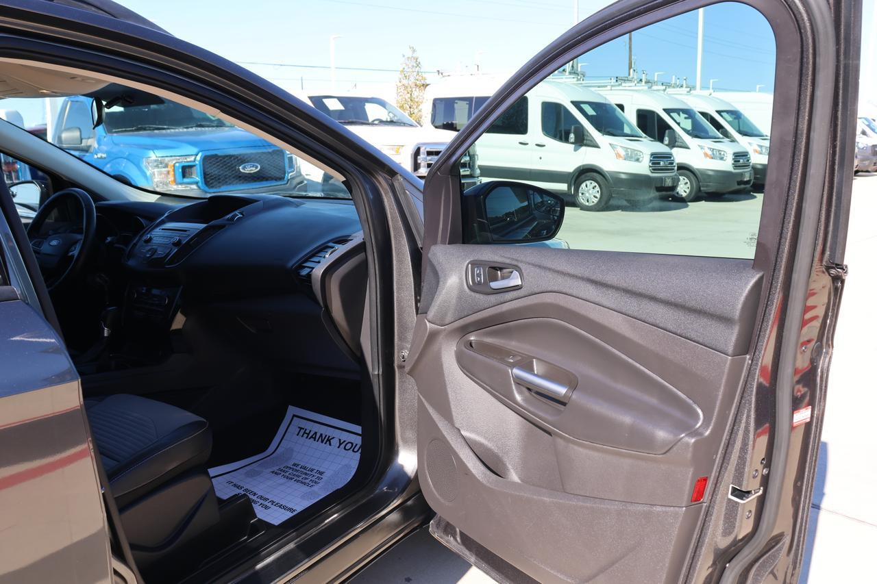 2018 FORD ESCAPE SE Houston TX