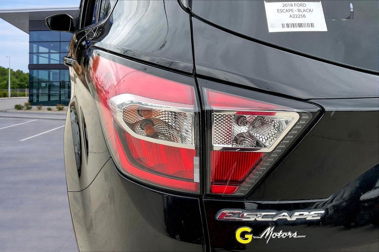 2018 FORD ESCAPE TITANIUM Houston TX