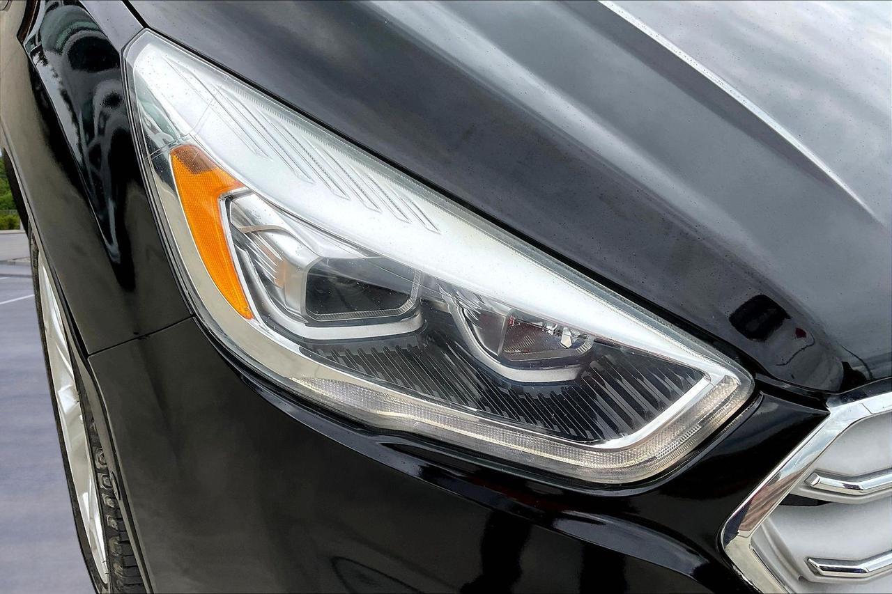 2018 FORD ESCAPE TITANIUM Houston TX