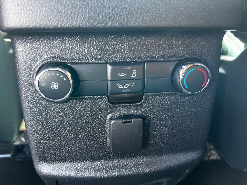 2018 FORD EXPLORER XLT Des Moines WA