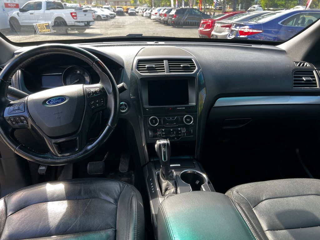 2018 FORD EXPLORER XLT Des Moines WA