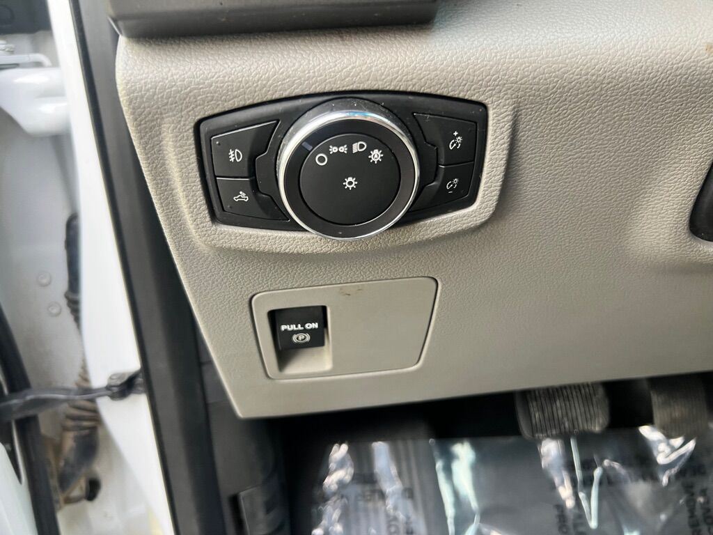 2018 FORD F-150 XL Des Moines WA