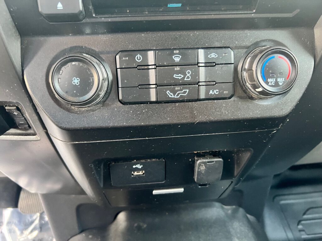 2018 FORD F-150 XL Des Moines WA