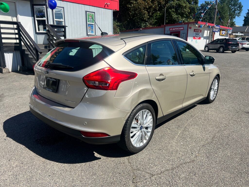 2018 FORD FOCUS TITANIUM Des Moines WA