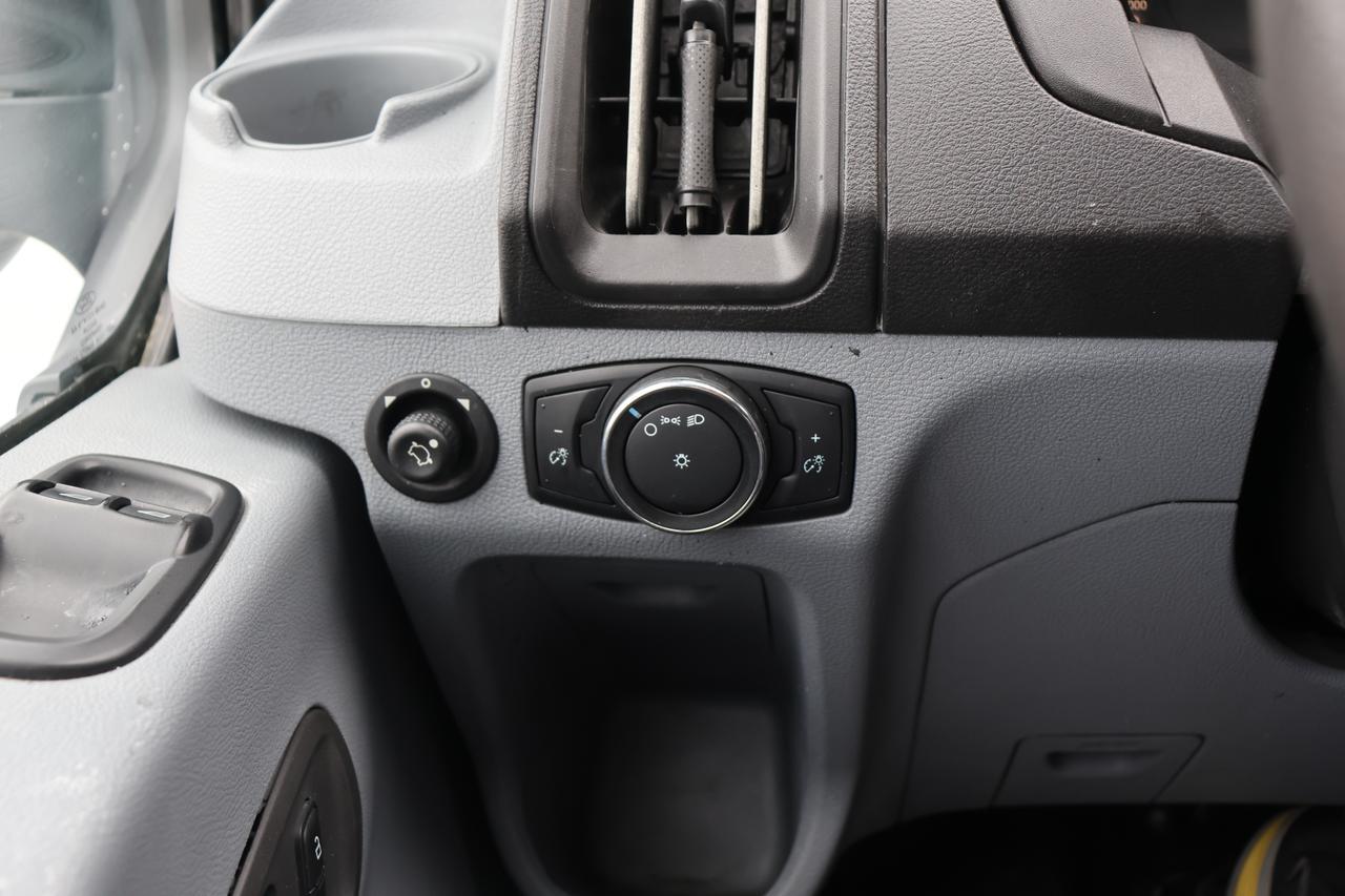 2018 FORD TRANSIT T-150 Houston TX