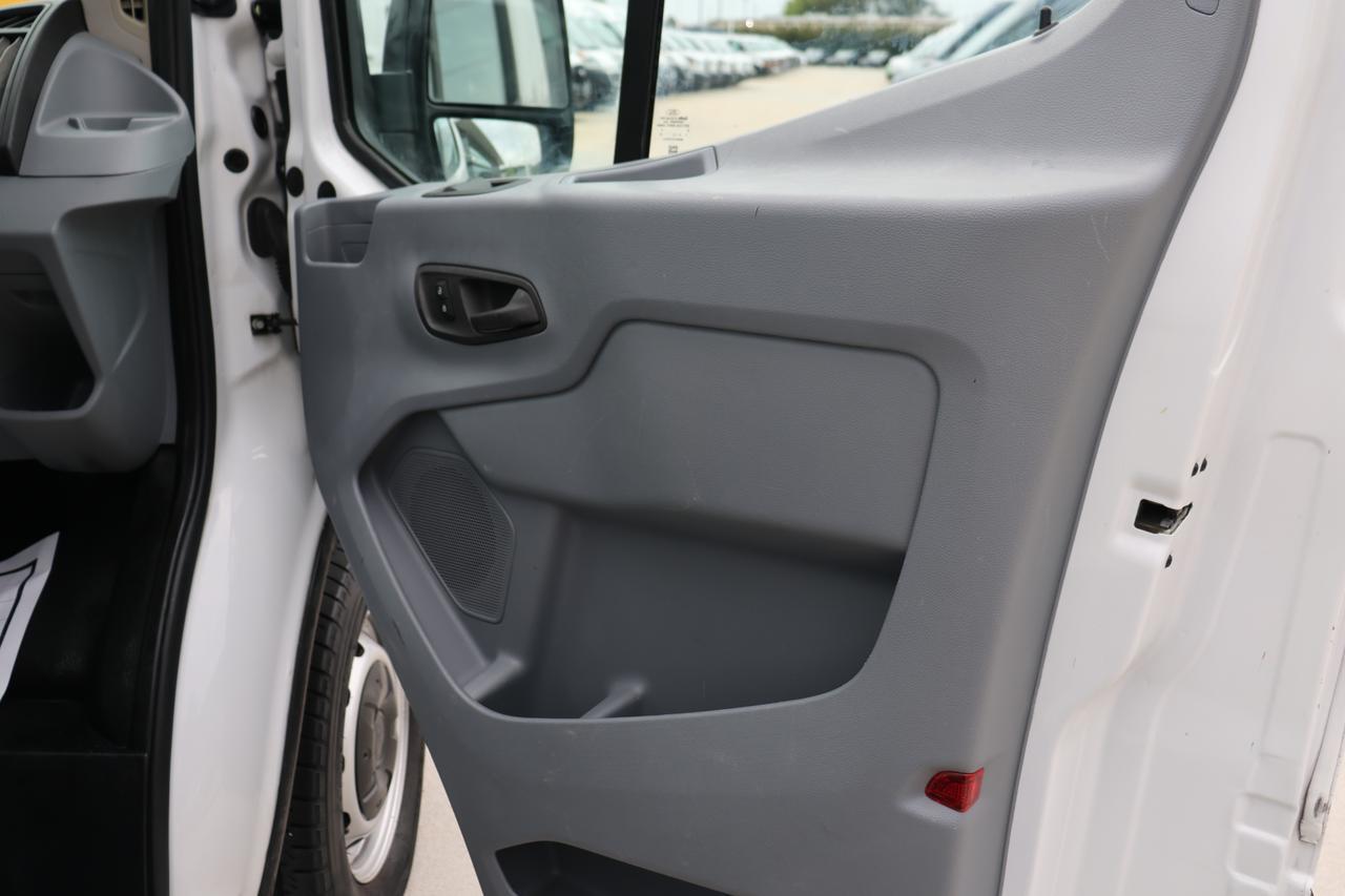 2018 FORD TRANSIT T-150 Houston TX