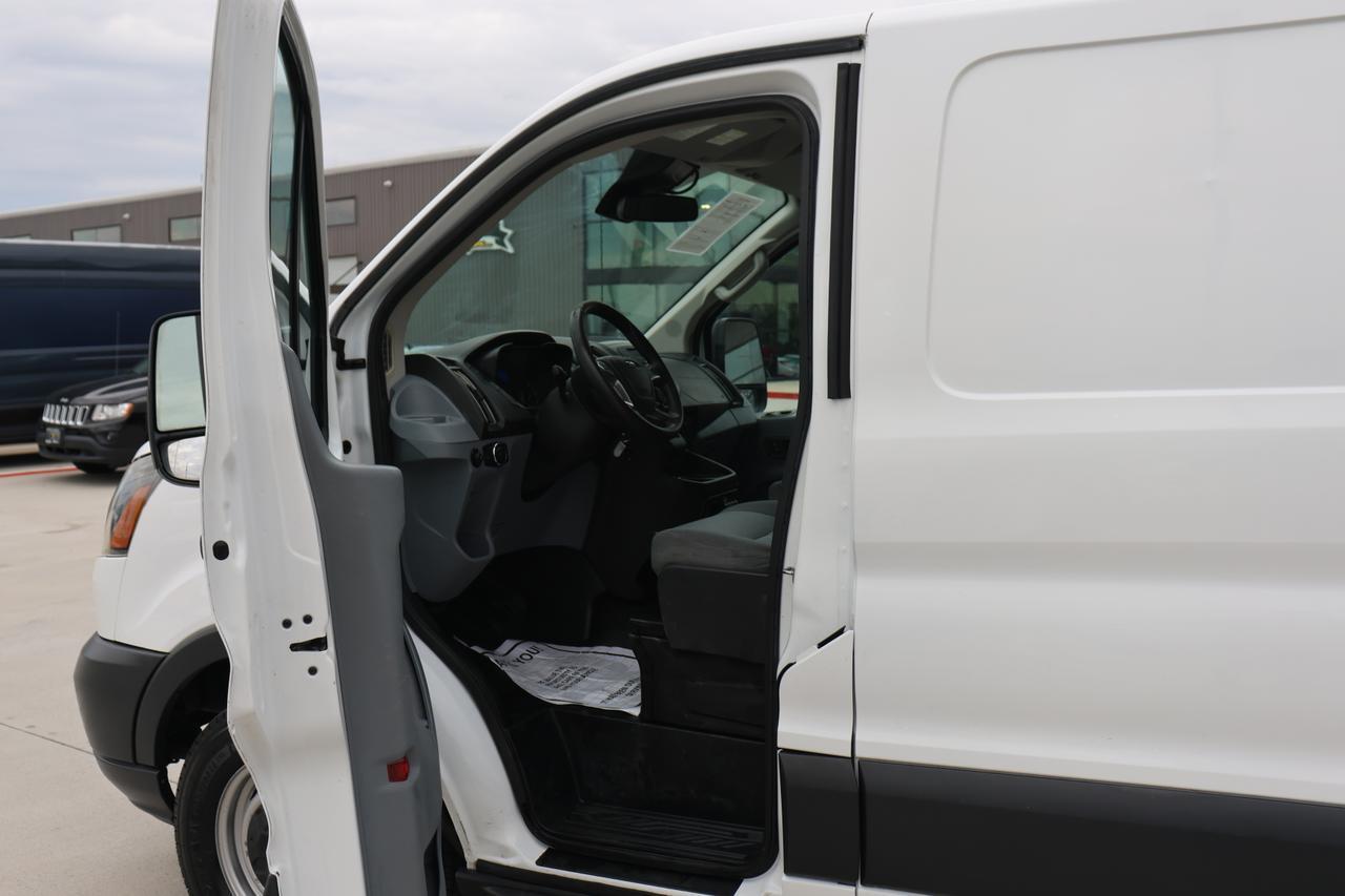 2018 FORD TRANSIT T-150 Houston TX