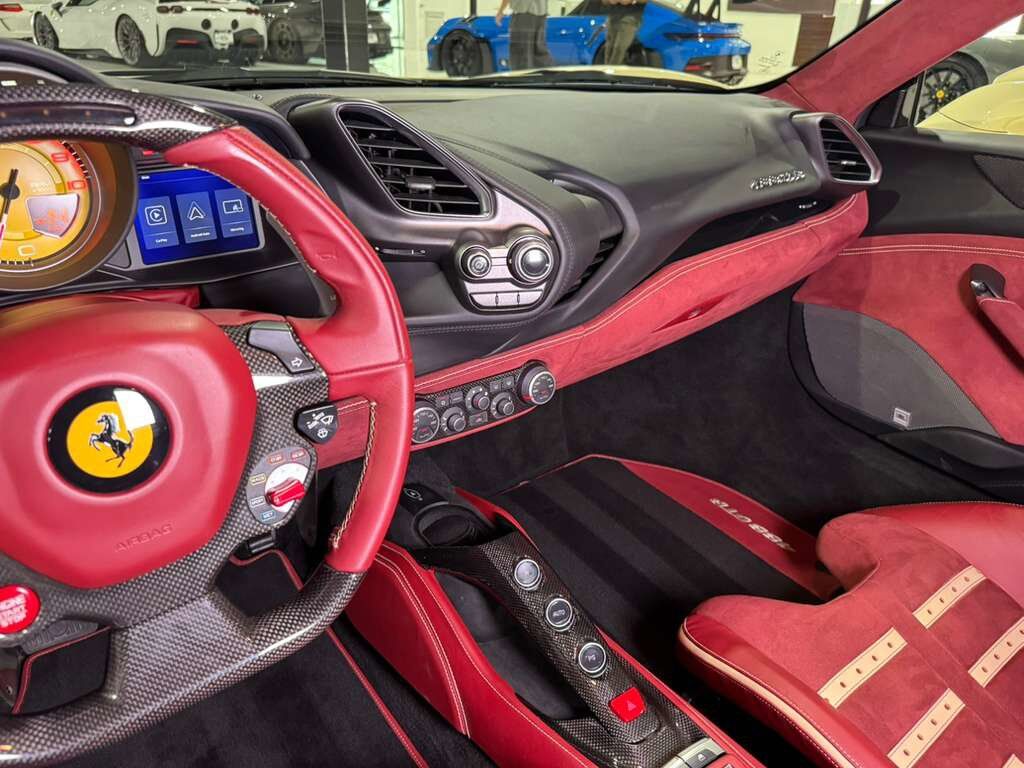 2018 Ferrari 488 GTB Avorio paint, Bordeaux interior, Daytona racing seats, JBL Professional audio AND MUCH MORE!! Fort Lauderdale FL