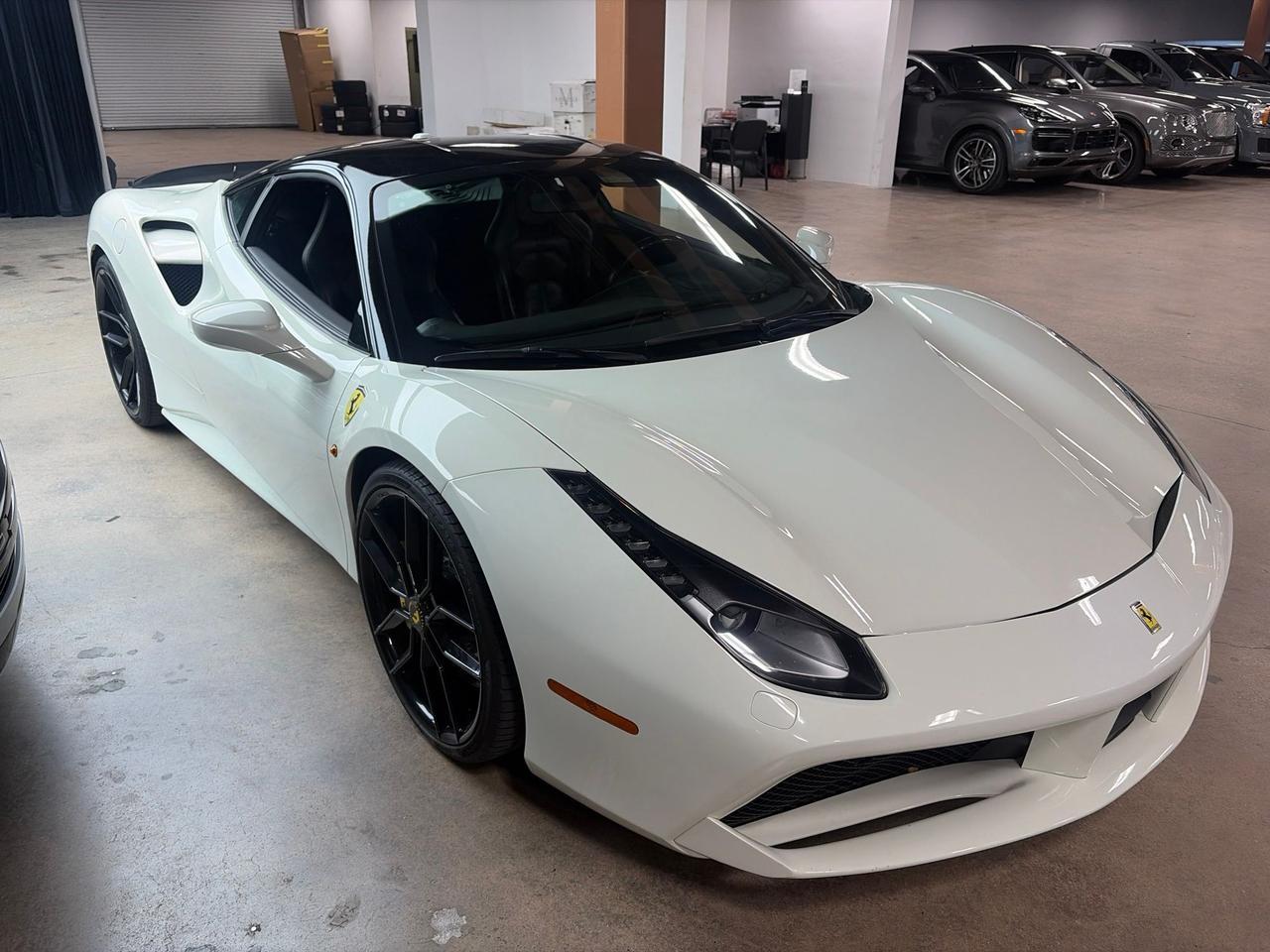 2018 Ferrari 488 GTB Base