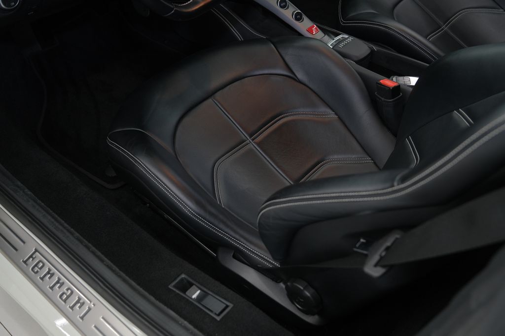 2018 Ferrari 488 GTB Base Miami FL