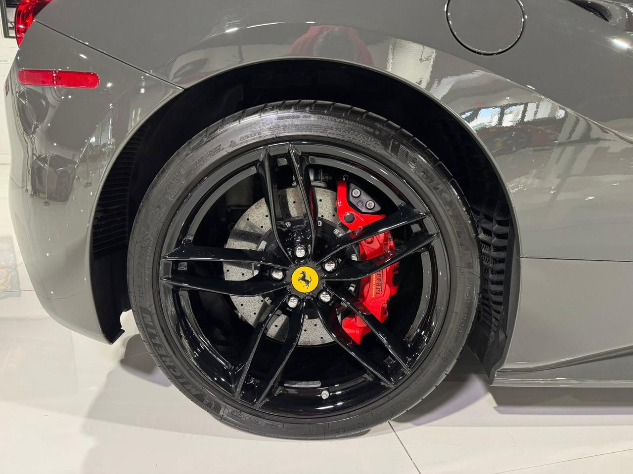 2018 Ferrari 488 GTB Extra-Range paint, extra-range interior, front lifter, daytona seats, sport exhaust AND MUCH MORE!!! Fort Lauderdale FL
