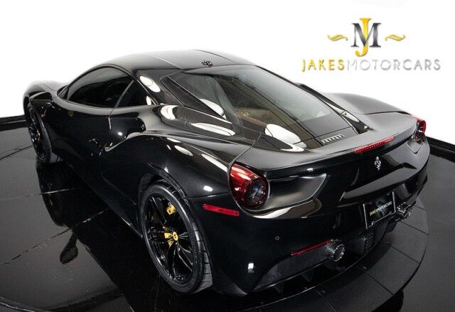 2018 Ferrari 488 GTB *FRESH SERVICE / NEW MICHELIN TIRES* San Diego CA