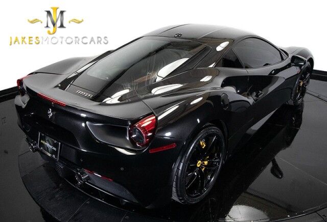 2018 Ferrari 488 GTB *FRESH SERVICE / NEW MICHELIN TIRES* San Diego CA