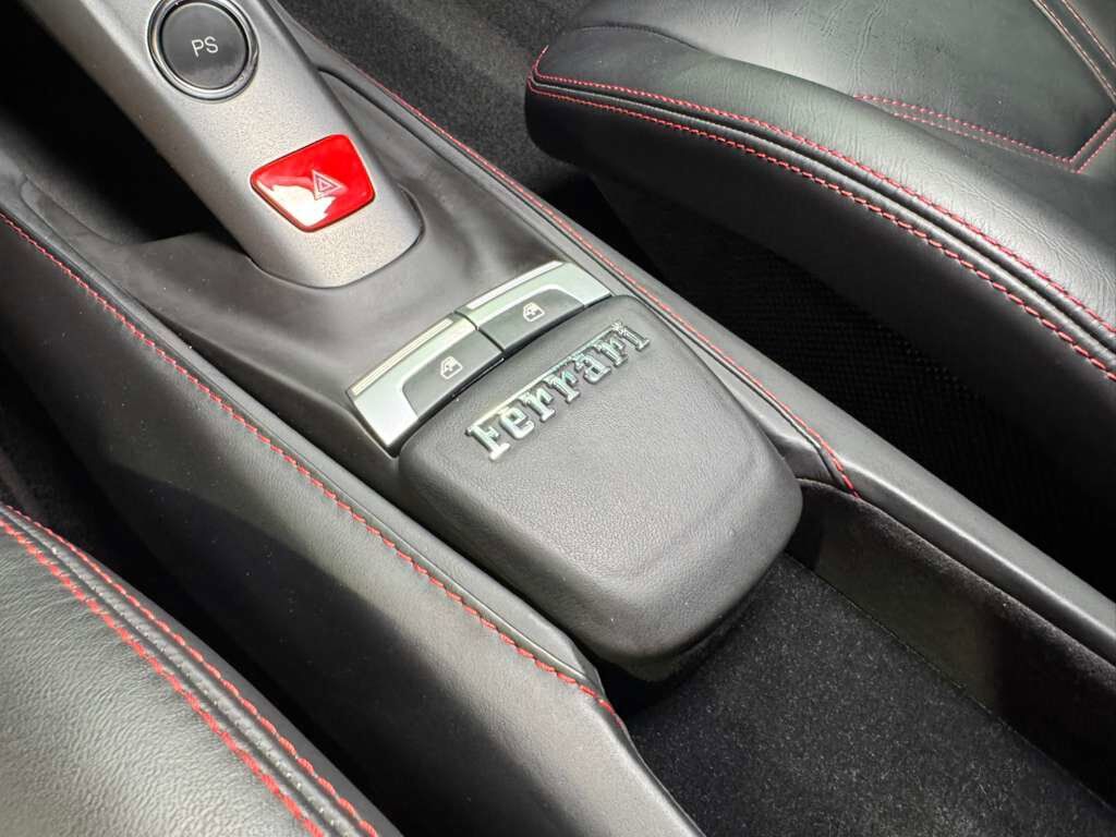 2018 Ferrari 488 GTB Rosso Corsa paint, front lifter, sport exhaust, Goldrake racing seats, carbon galore AND MORE!! Fort Lauderdale FL