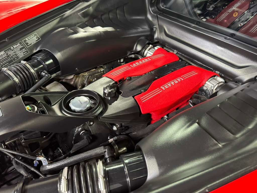 2018 Ferrari 488 GTB Rosso Corsa paint, front lifter, sport exhaust, Goldrake racing seats, carbon galore AND MORE!! Fort Lauderdale FL