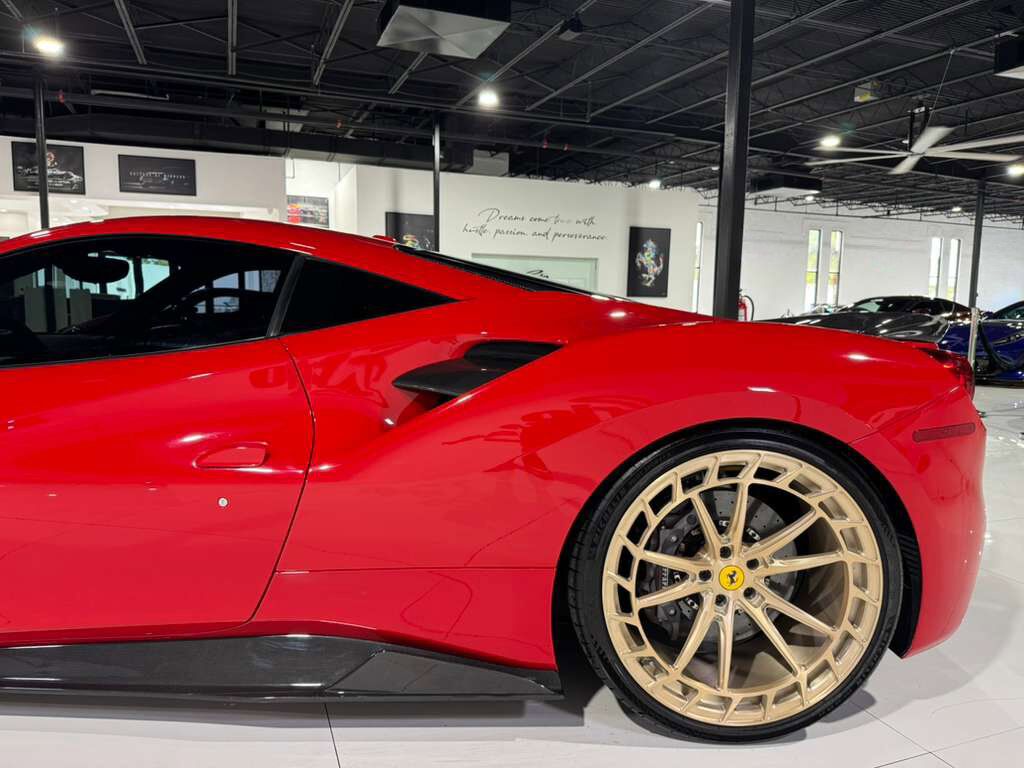2018 Ferrari 488 GTB Rosso Corsa paint, front lifter, sport exhaust, Goldrake racing seats, carbon galore AND MORE!! Fort Lauderdale FL
