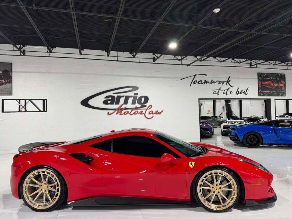2018 Ferrari 488 GTB Rosso Corsa paint, front lifter, sport exhaust, Goldrake racing seats, carbon galore AND MORE!! Fort Lauderdale FL