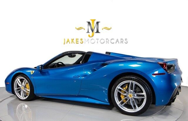 2018 Ferrari 488 Spider *$70,000 IN OPTIONS* *SPECIAL ORDER COLOR- BLU CORSA* San Diego CA