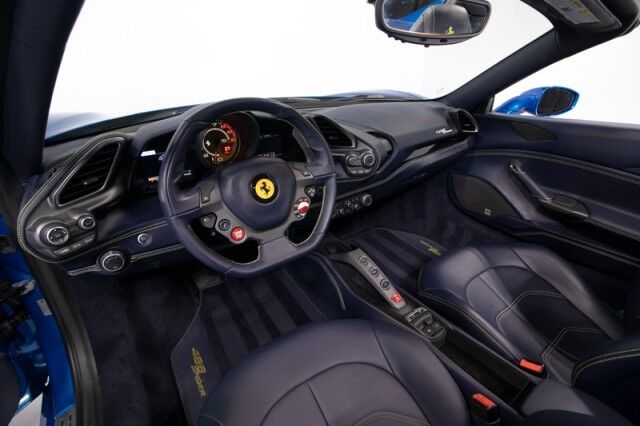 2018 Ferrari 488 Spider *$70,000 IN OPTIONS* *SPECIAL ORDER COLOR- BLU CORSA* San Diego CA