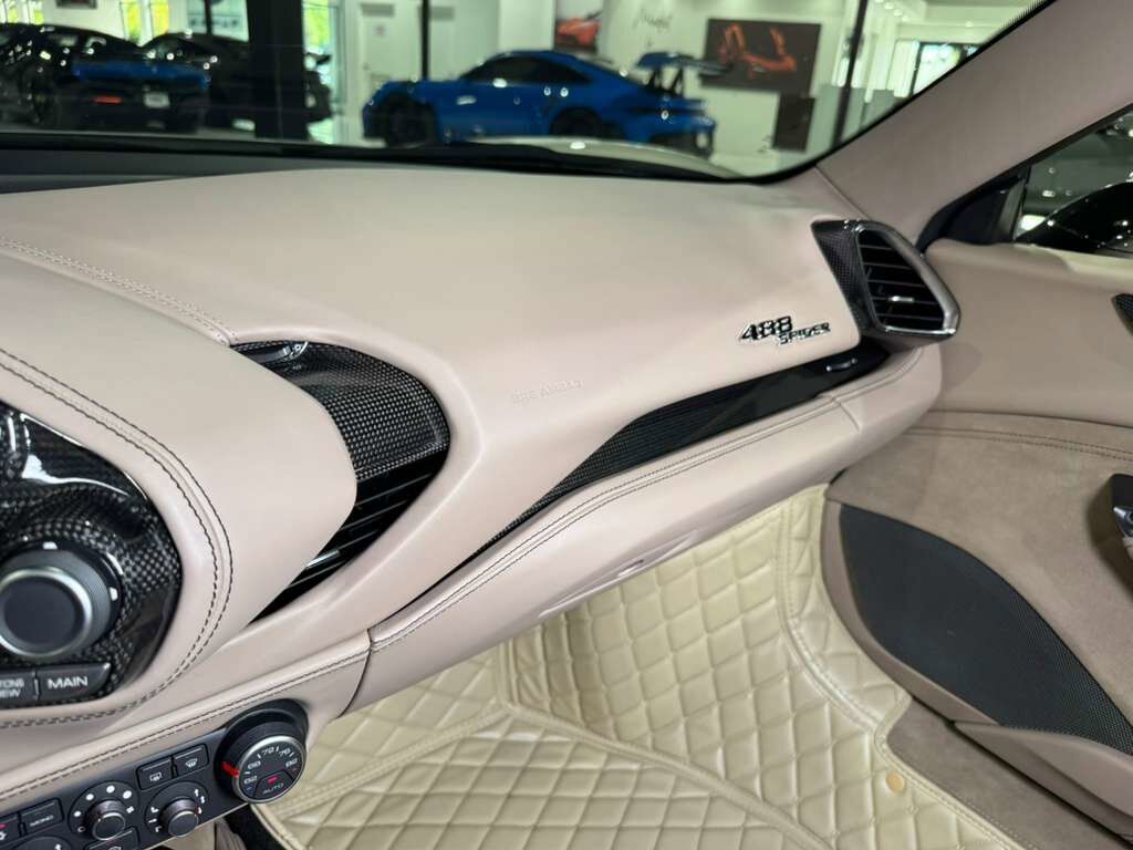 2018 Ferrari 488 Spider Nuovo Grigio Ingrid paint, Tortora interior, gold brake calipers, carbon galore AND MUCH MORE!! Fort Lauderdale FL
