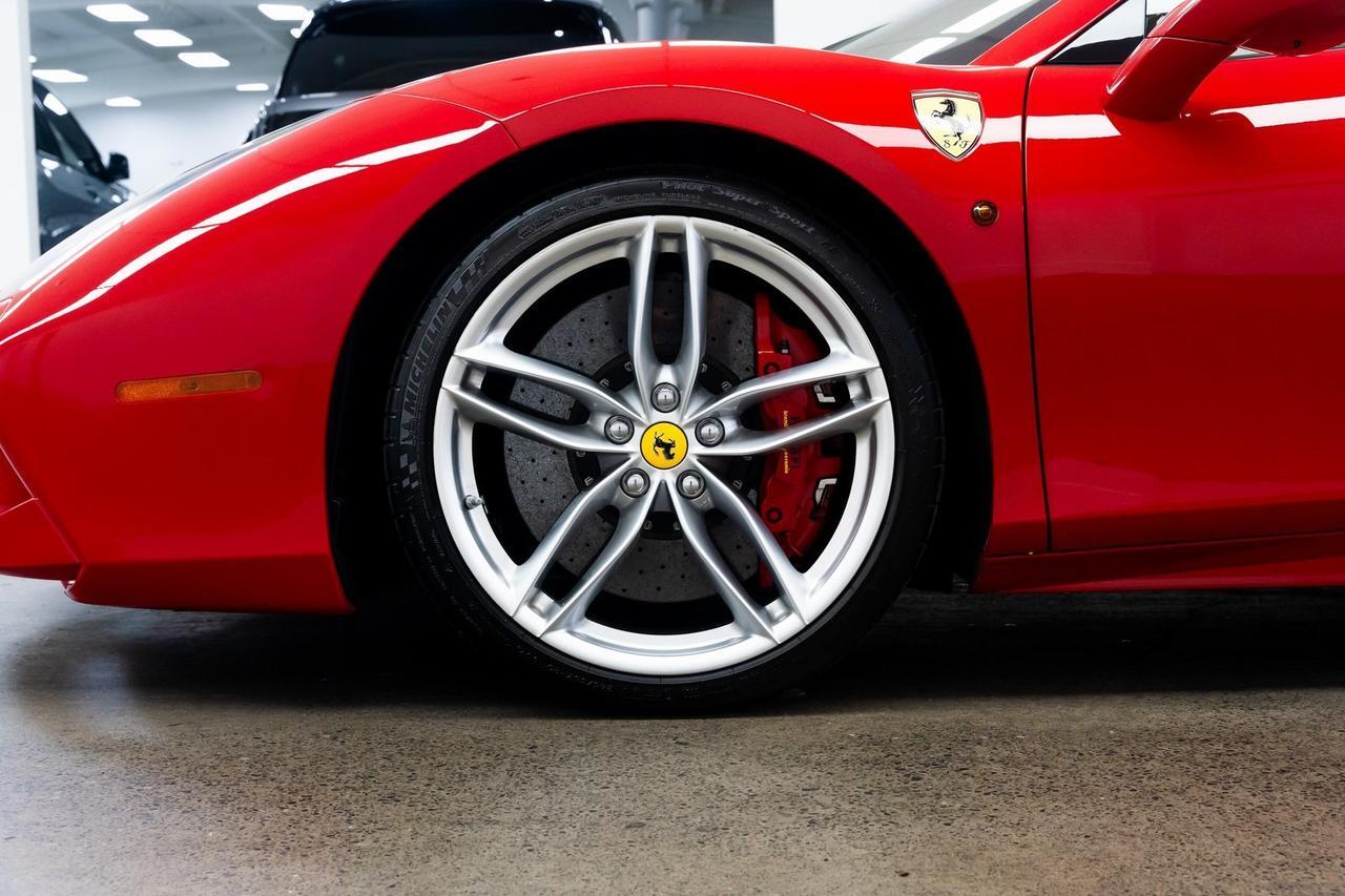 2018 Ferrari 488 Spider Rossa Corsa Brake Cailpers Sport Bucket Seats JBL Portland OR