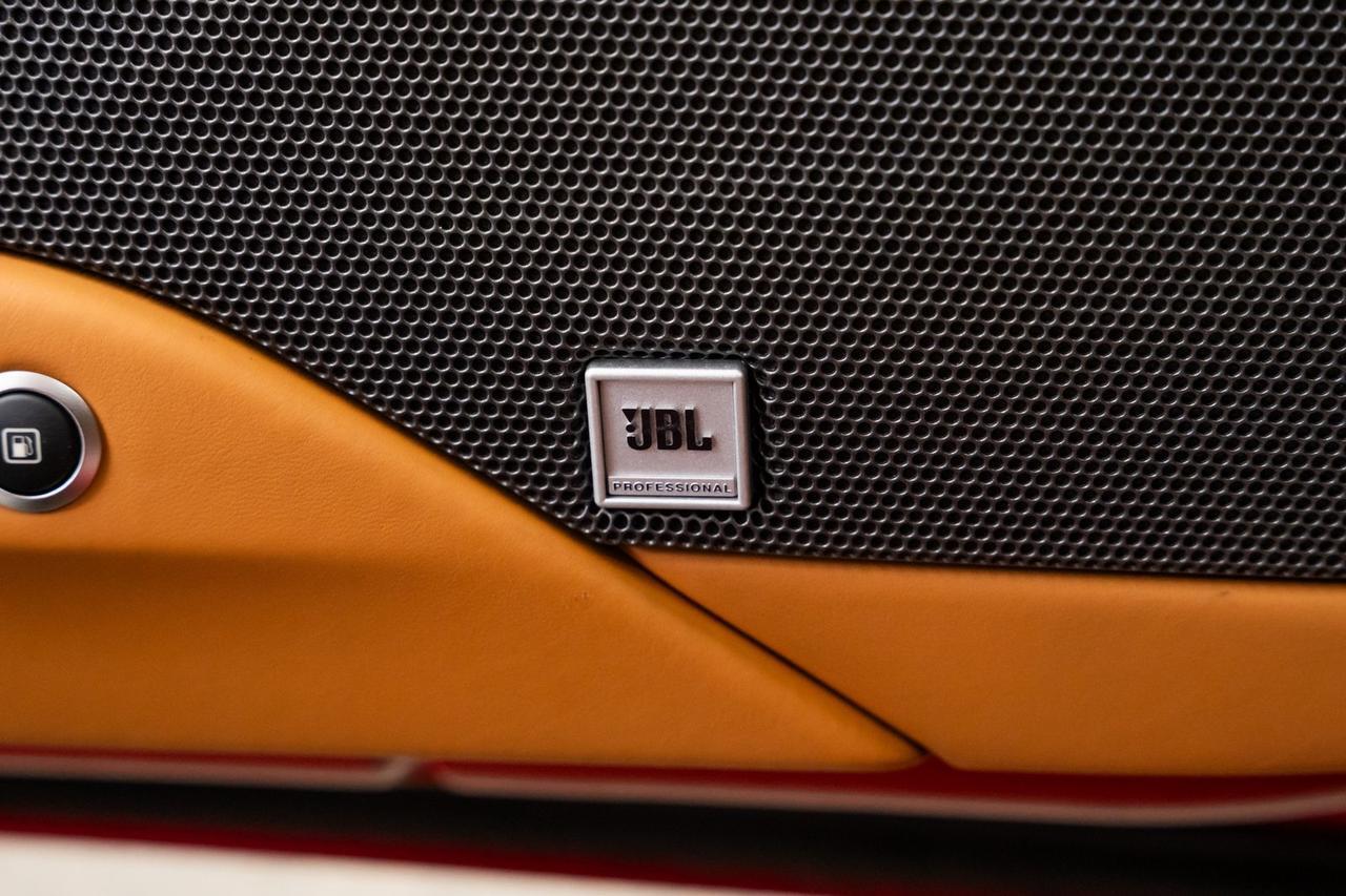 2018 Ferrari 488 Spider Rossa Corsa Brake Cailpers Sport Bucket Seats JBL Portland OR