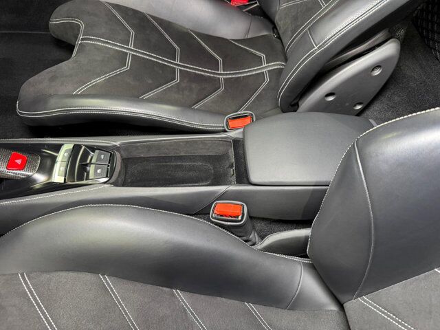 2018 Ferrari 488 Spider Rosso Scuderia paint/calipers, JBL Professional audio, Goldrake seats w/ lifter & MUCH MORE! Fort Lauderdale FL