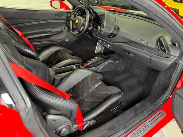 2018 Ferrari 488 Spider Rosso Scuderia paint/calipers, JBL Professional audio, Goldrake seats w/ lifter & MUCH MORE! Fort Lauderdale FL