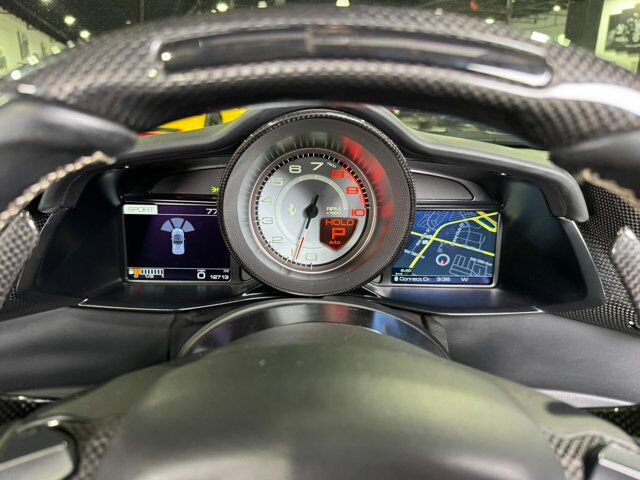 2018 Ferrari 488 Spider Rosso Scuderia paint/calipers, JBL Professional audio, Goldrake seats w/ lifter & MUCH MORE! Fort Lauderdale FL