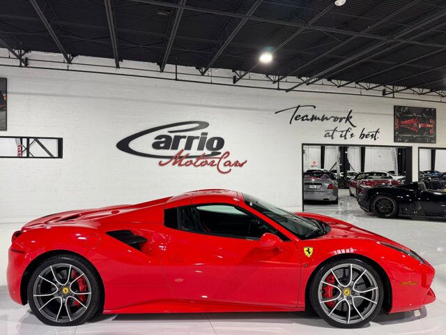 2018 Ferrari 488 Spider Rosso Scuderia paint/calipers, JBL Professional audio, Goldrake seats w/ lifter & MUCH MORE! Fort Lauderdale FL