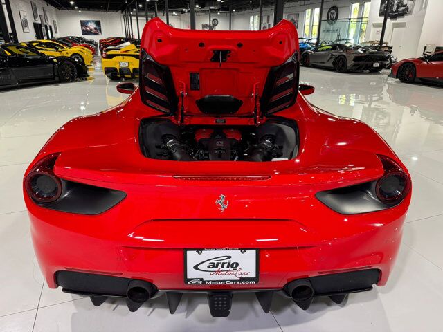 2018 Ferrari 488 Spider Rosso Scuderia paint/calipers, JBL Professional audio, Goldrake seats w/ lifter & MUCH MORE! Fort Lauderdale FL