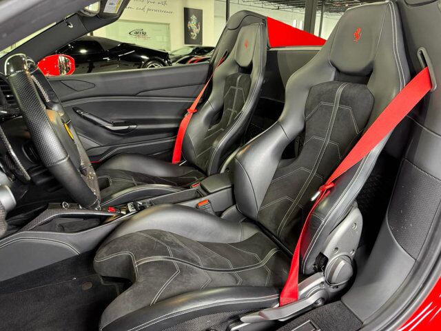2018 Ferrari 488 Spider Rosso Scuderia paint/calipers, JBL Professional audio, Goldrake seats w/ lifter & MUCH MORE! Fort Lauderdale FL