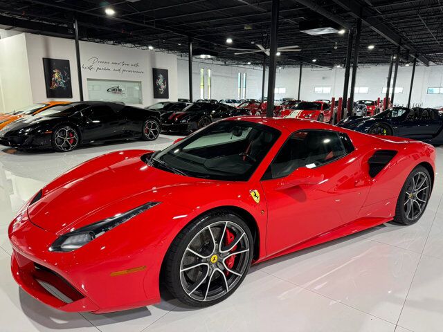 2018 Ferrari 488 Spider Rosso Scuderia paint/calipers, JBL Professional audio, Goldrake seats w/ lifter & MUCH MORE! Fort Lauderdale FL