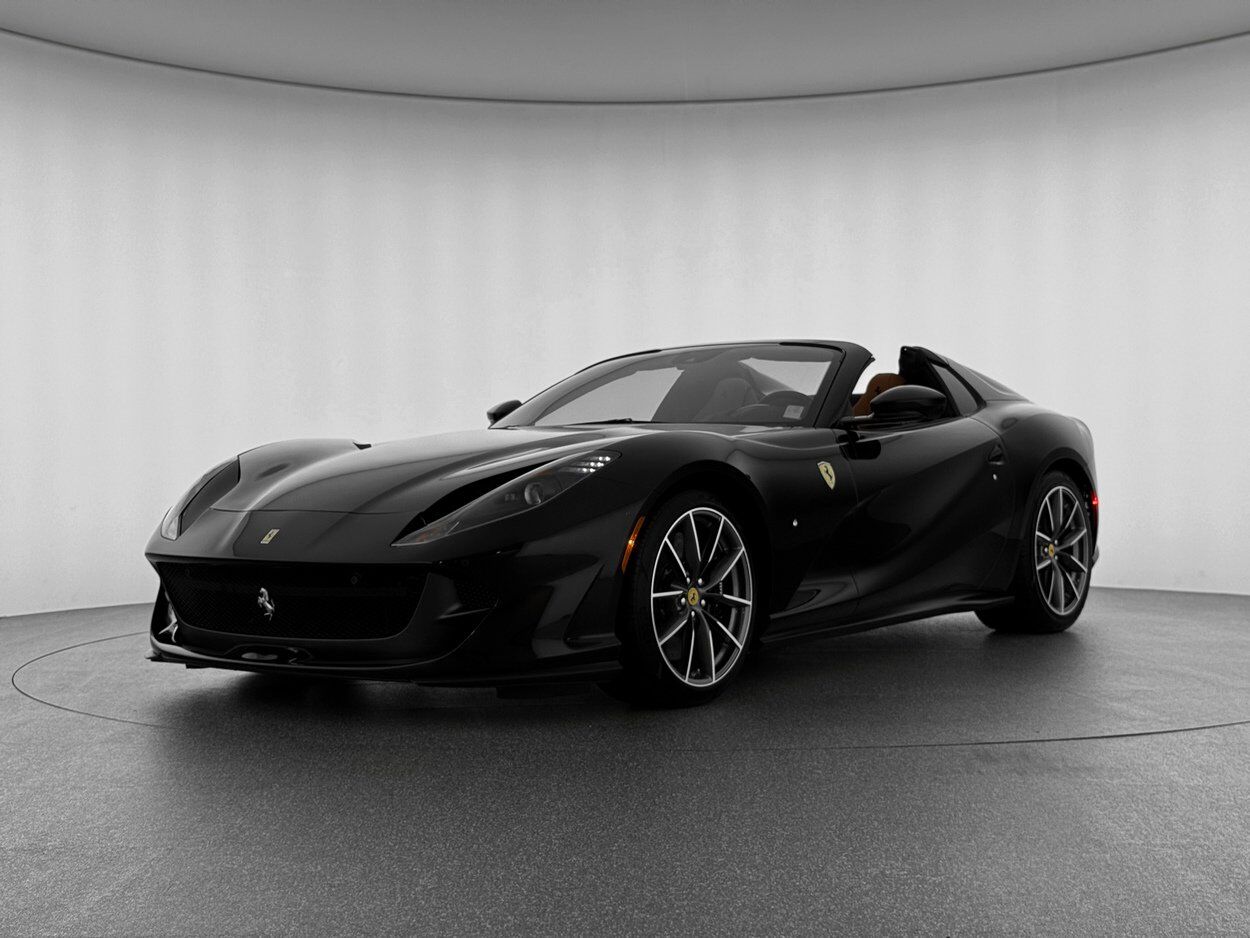 2018 Ferrari 812 Superfast Base Bellevue WA