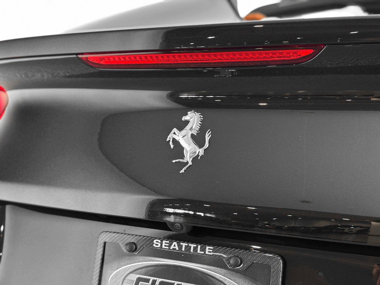2018 Ferrari 812 Superfast Base Bellevue WA
