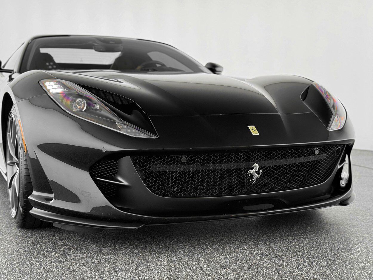 2018 Ferrari 812 Superfast Base Bellevue WA