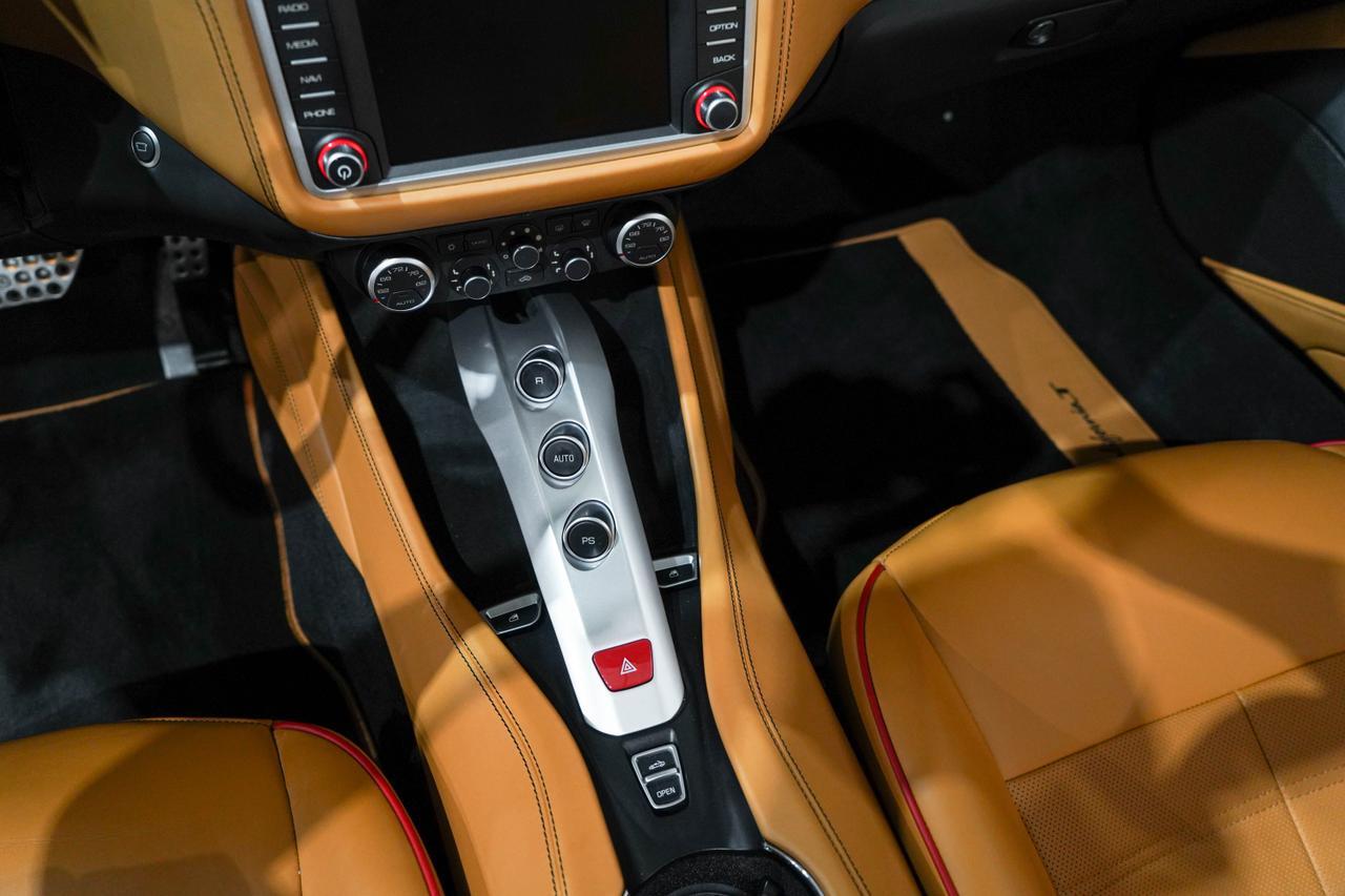2018 Ferrari California T Tampa FL