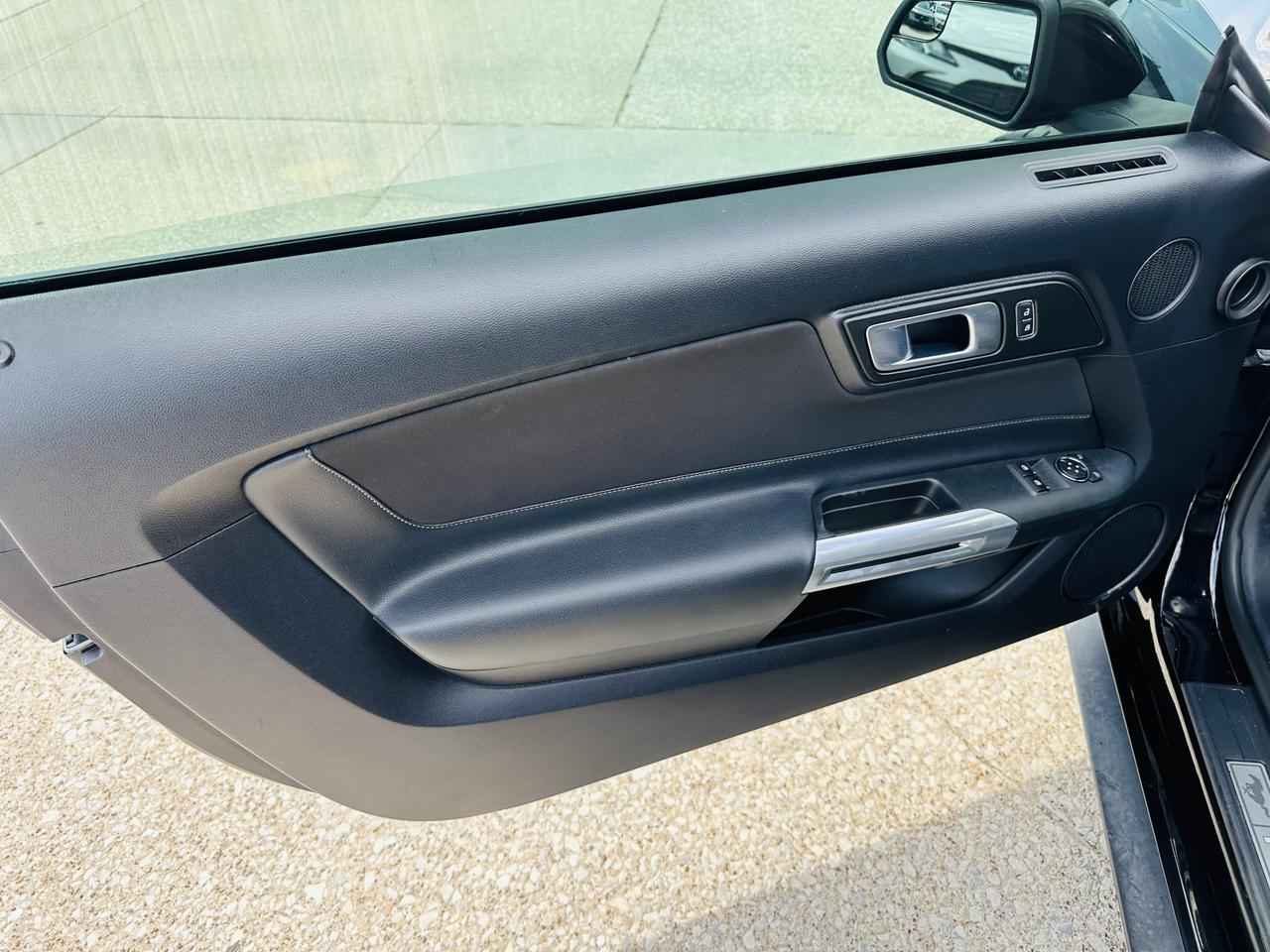 2018 Ford Mustang GT 5.0 -  6 speed manual Dallas TX