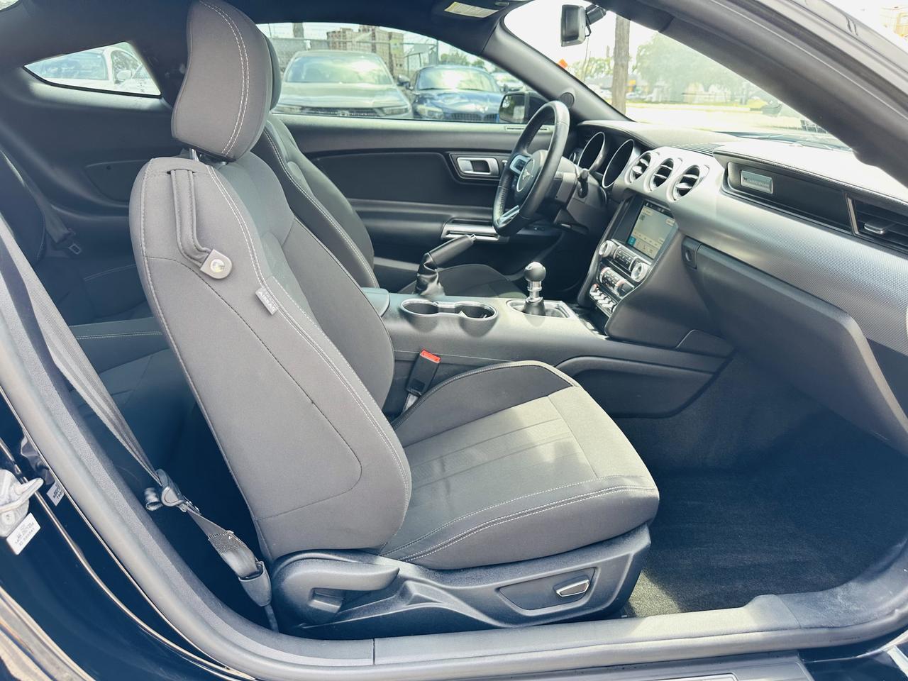 2018 Ford Mustang GT 6 speed manual Dallas TX