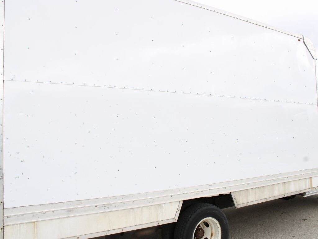 2018 Ford E-350SD Cutaway RWD DRW Fond du Lac WI