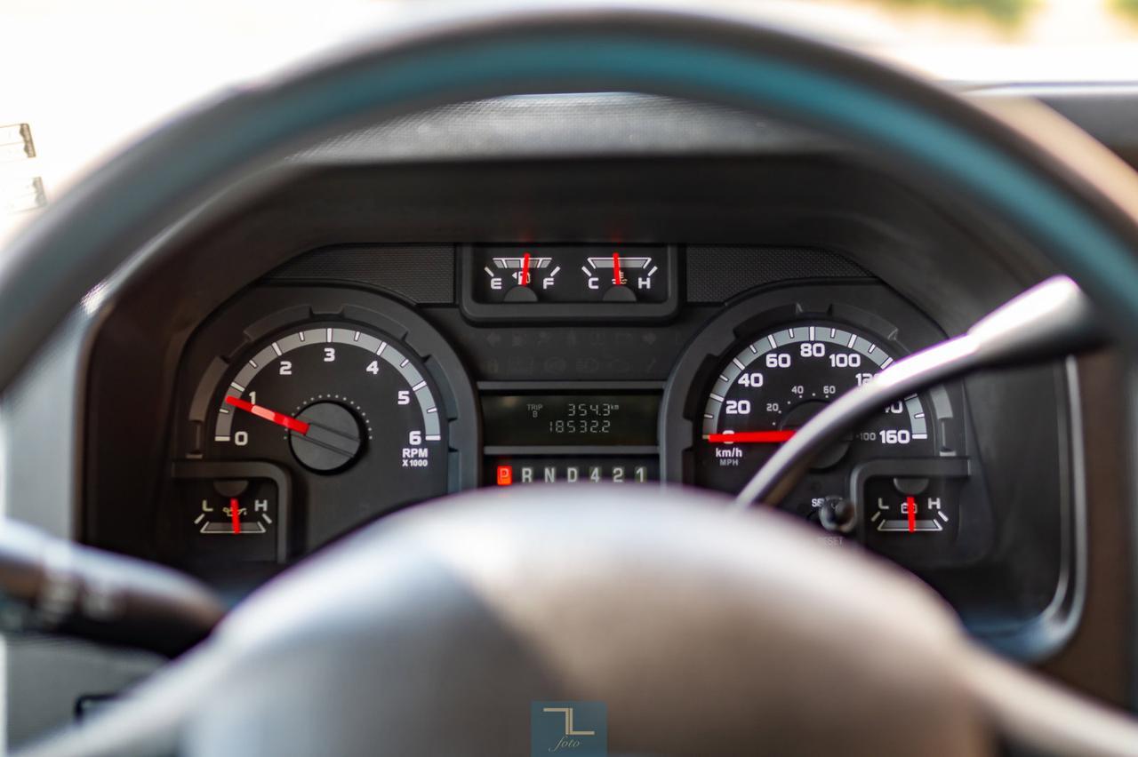 2018 Ford E-450 Cutaway Bus 7 Passenger Wheelchair Lift Red Deer AB