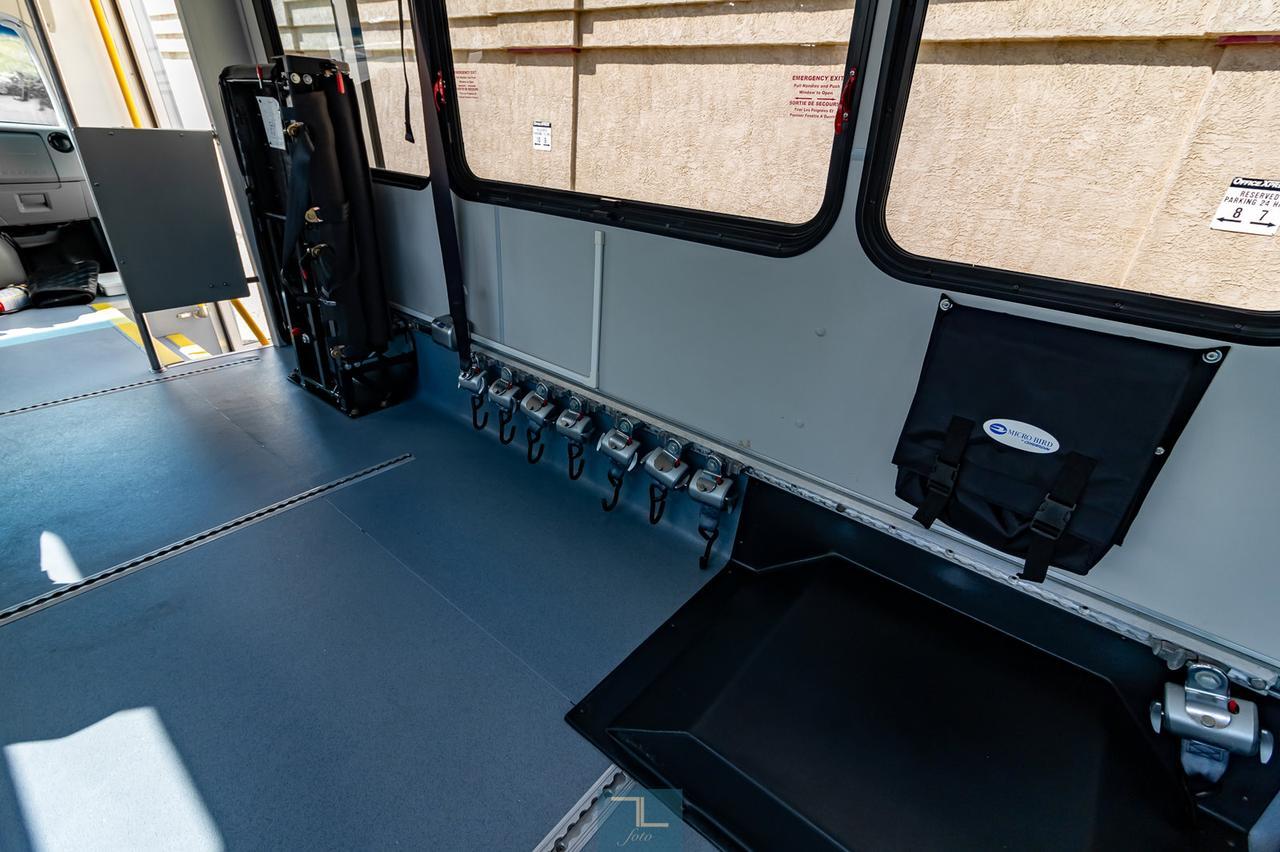 2018 Ford E-450 Cutaway Bus 7 Passenger Wheelchair Lift Red Deer AB